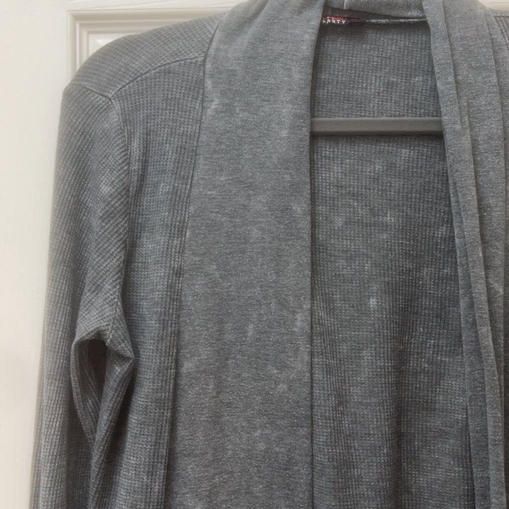 Cardigan - Picture 2 of 4